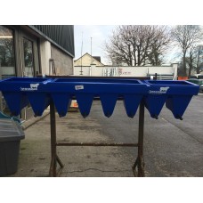 Stockman 8 Station Compartment Feeder 